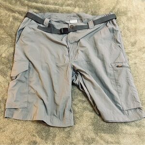 Columbia Mens Silver Ridge Cargo Short Sz 38 Gray Belted OmniShade Wicking